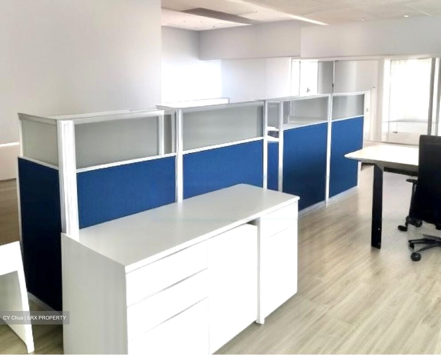 Eon Shenton (D2), Office #452318771